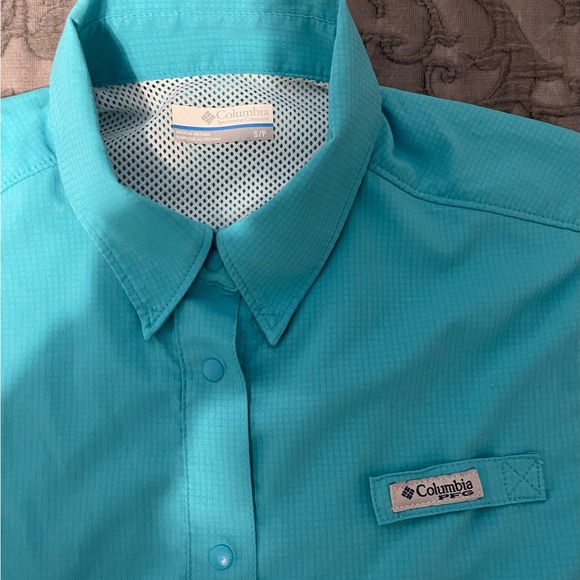 Columbia PFG Performance Fishing Shirt - Picture 2 of 3